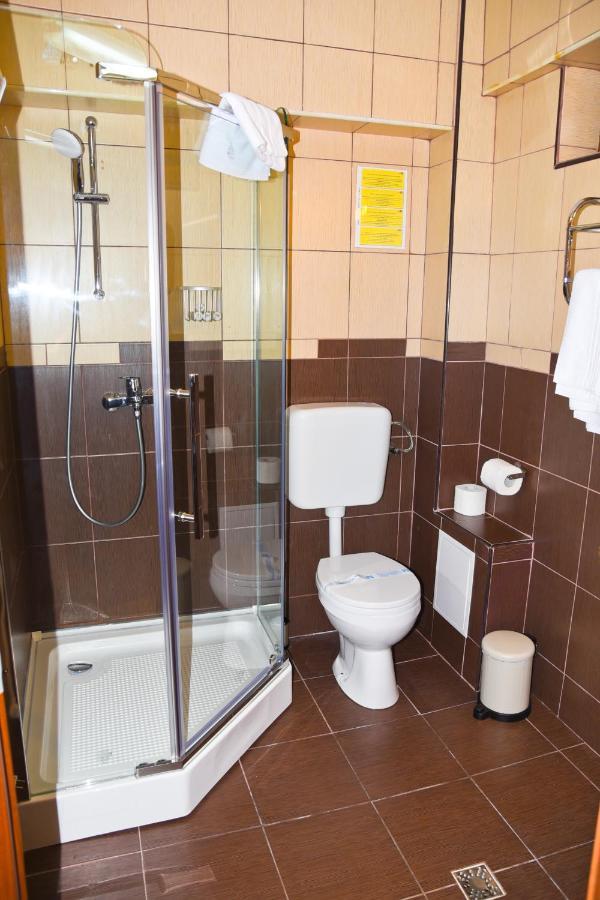 Cameră twin cu balcon
