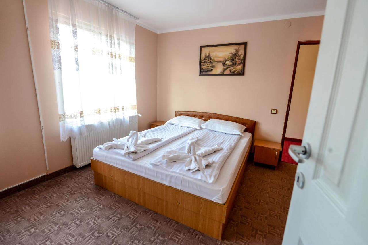 Cameră dublă