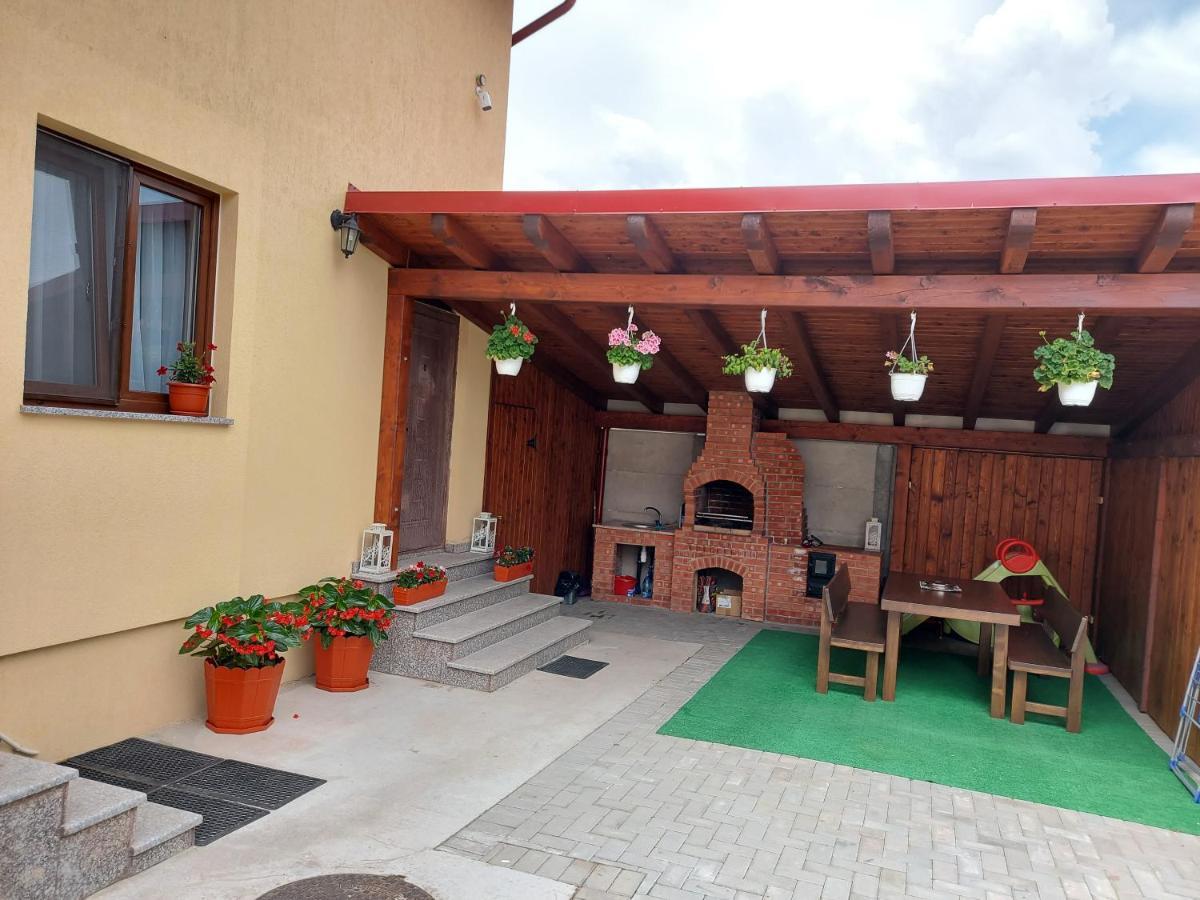 Vilă
