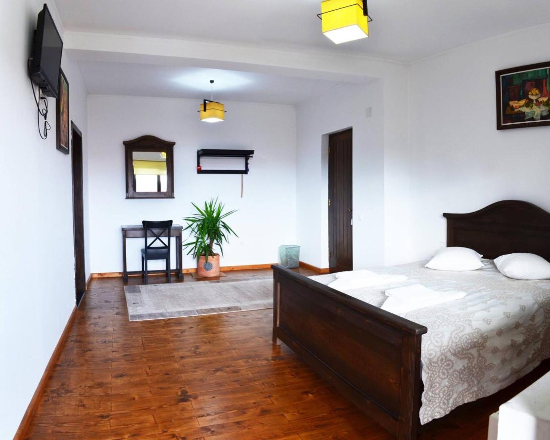 Apartament cu 2 dormitoare cu balcon