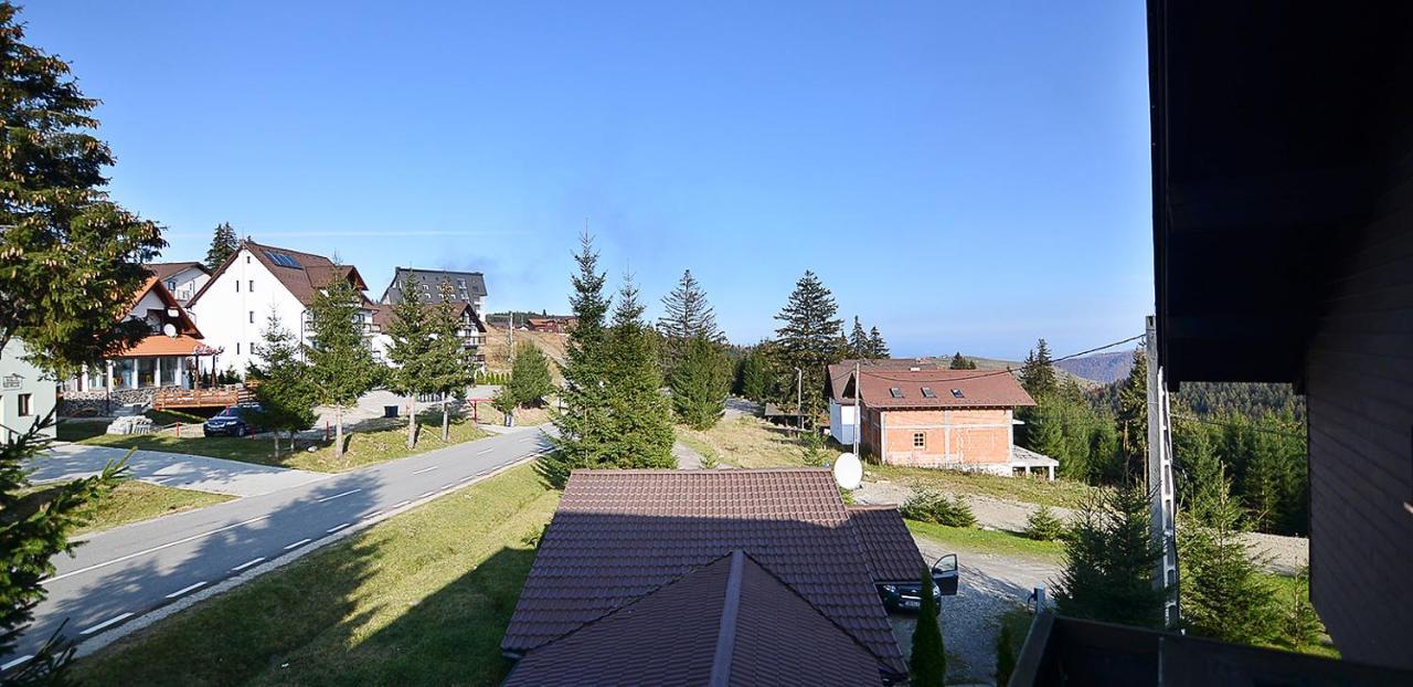 Cameră dublă cu balcon