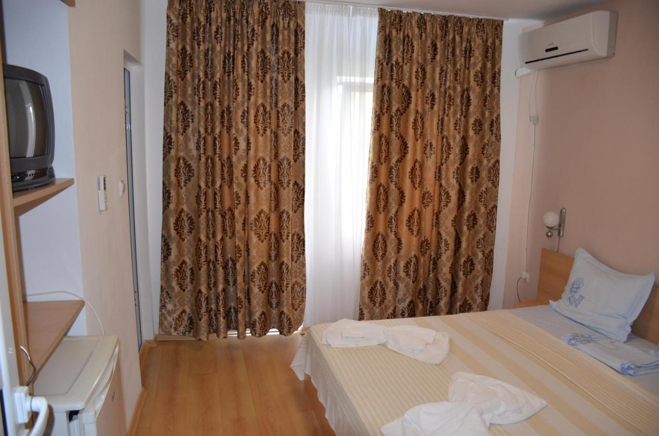 Cameră dublă cu balcon