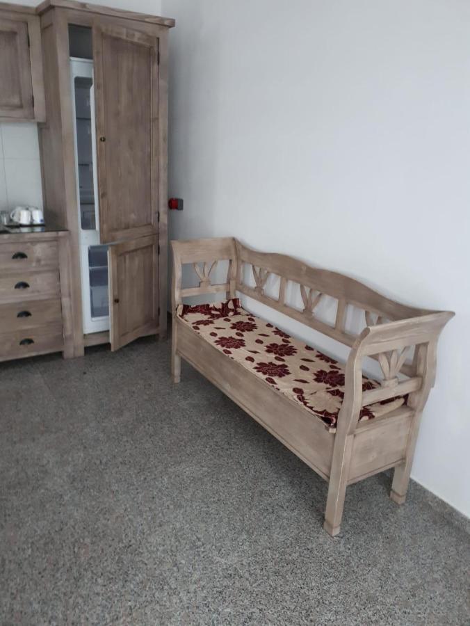 Cameră triplă basic