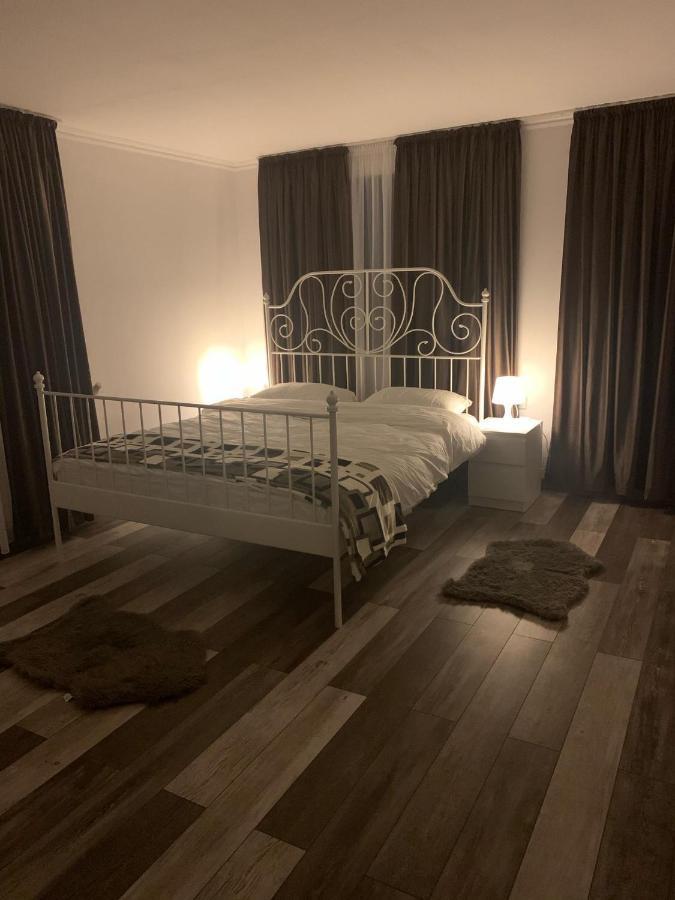 Cameră dublă