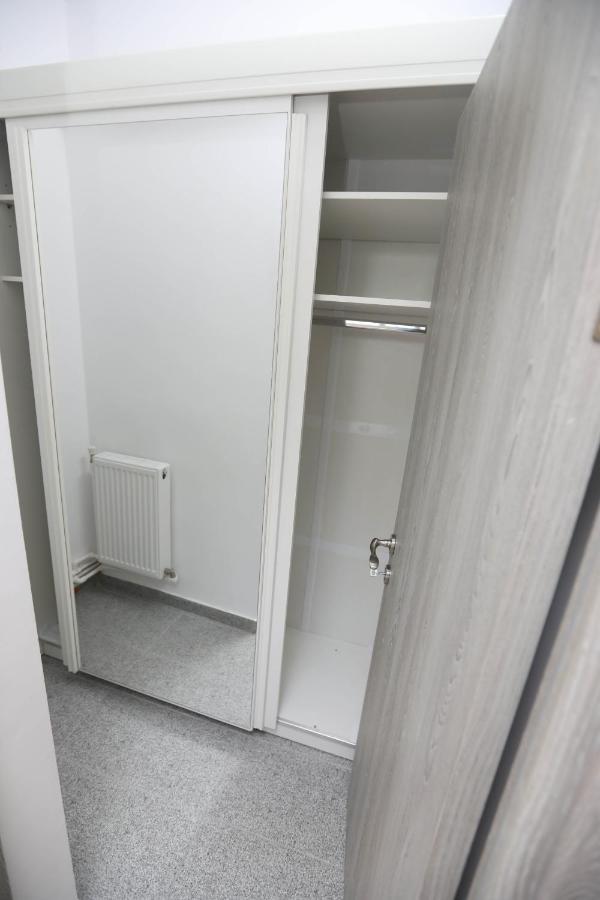 Cameră de familie cu baie privată