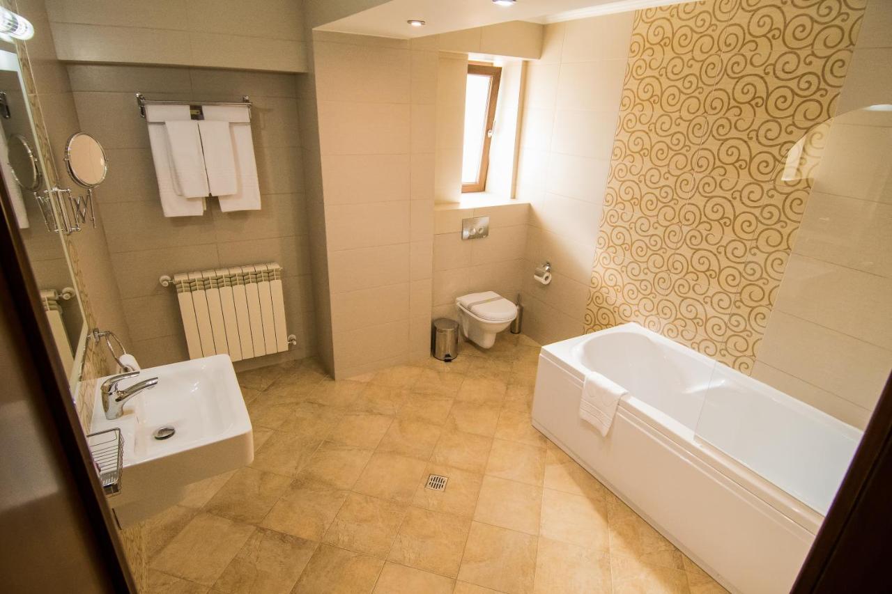 Deluxe Triple Room,1069376476:JPEG