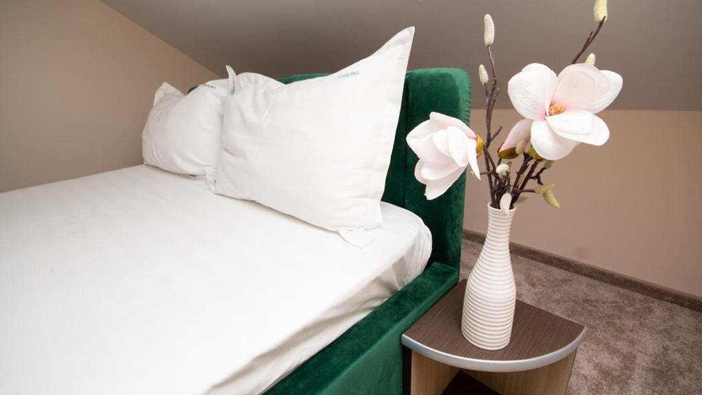 Standard Double Room,1092894435:JPEG