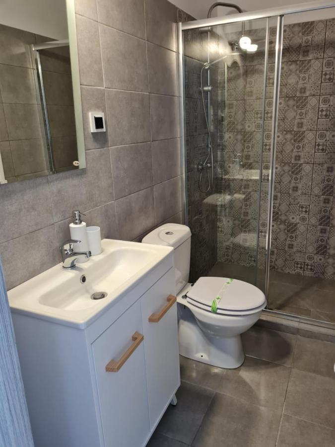 Cameră triplă cu balcon