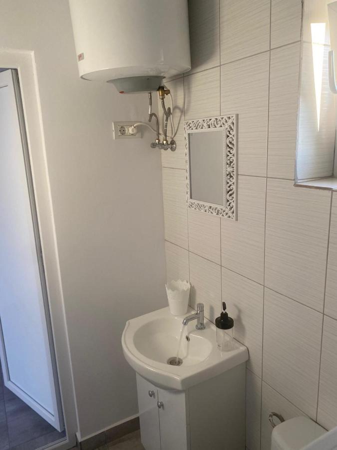 Cameră dublă cu baie privată
