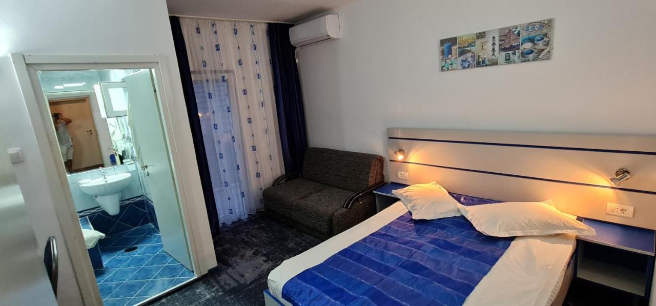 Cameră dublă cu balcon