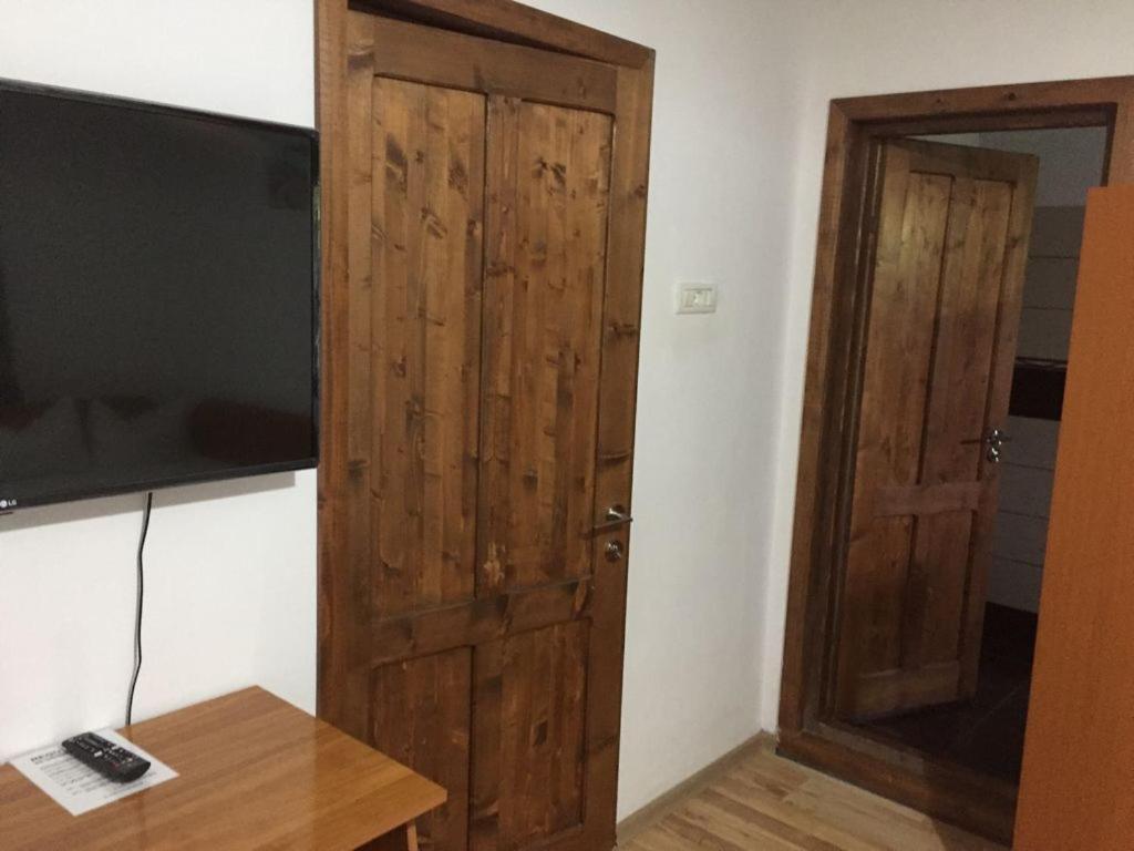 Cameră de familie cu baie privată