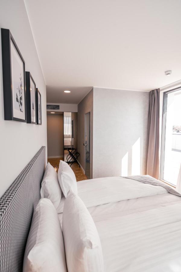 Deluxe Double Room Balcony