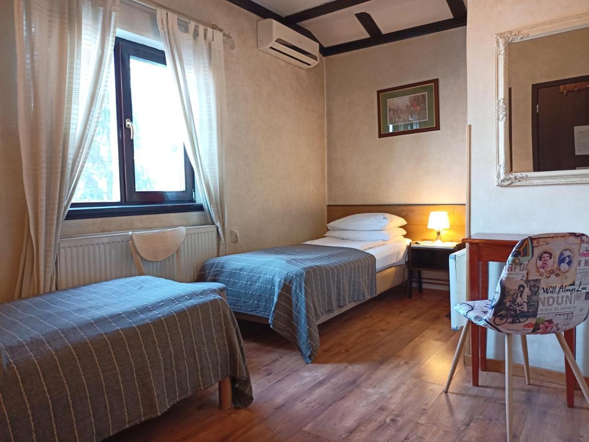 Standard Zweibettzimmer