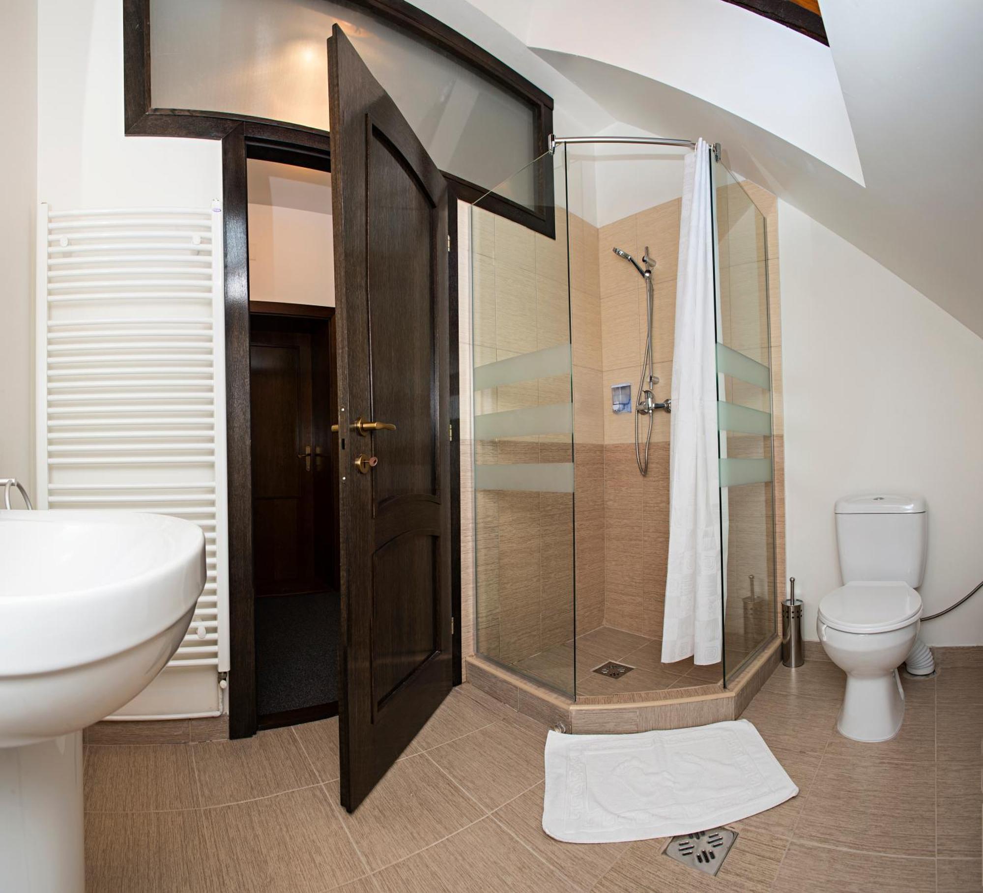 One-Bedroom Suite,1277825083:JPEG