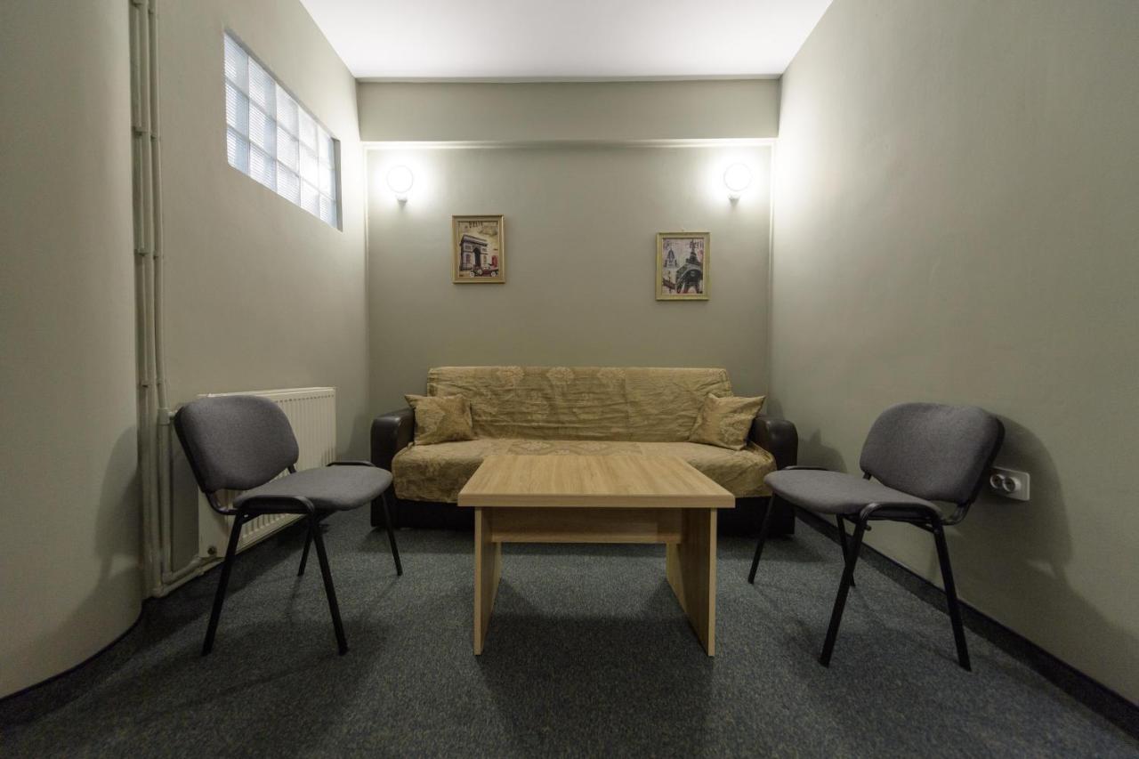 Standard Suite