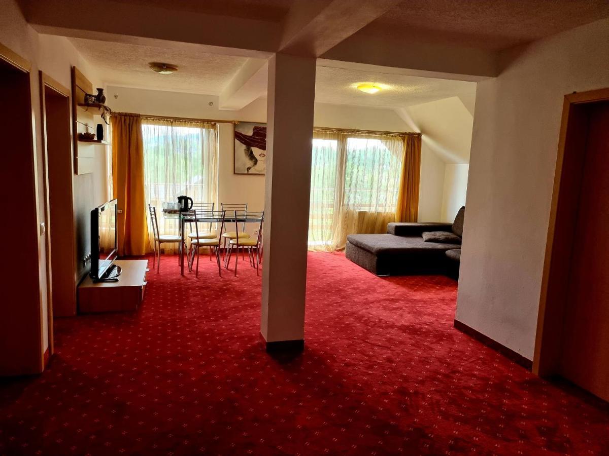 Suită cu balcon