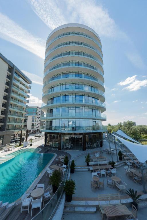 Apartament cu vedere la mare