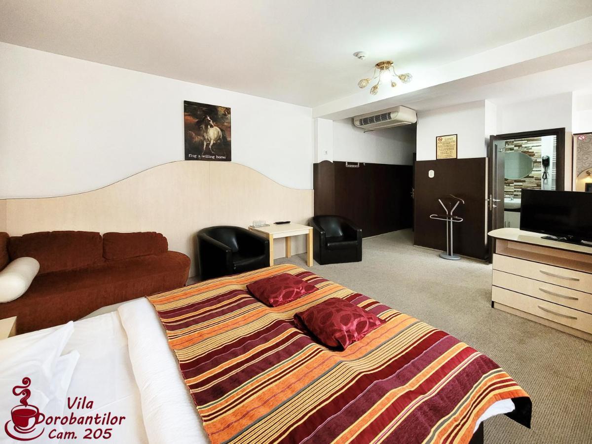Cameră dublă Deluxe cu balcon