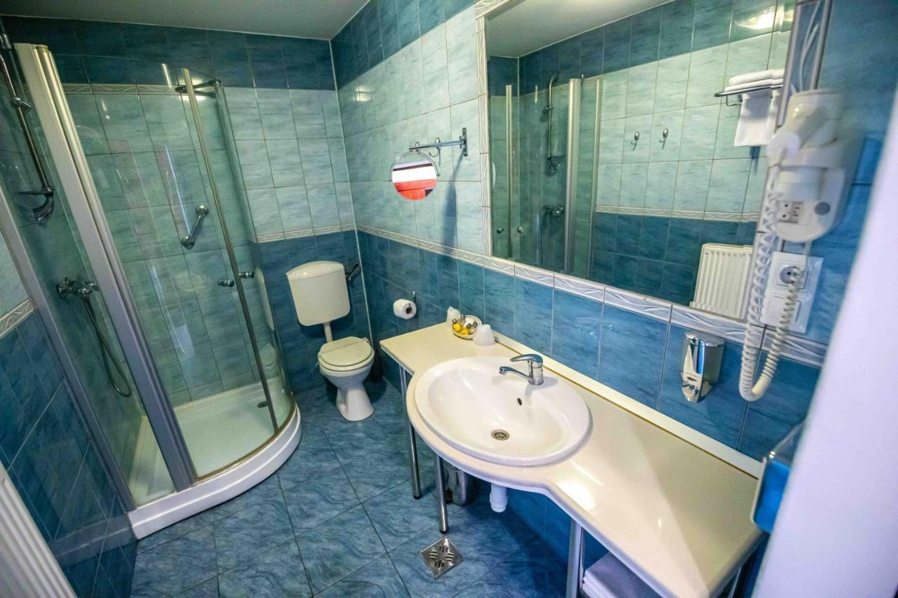 Cameră single