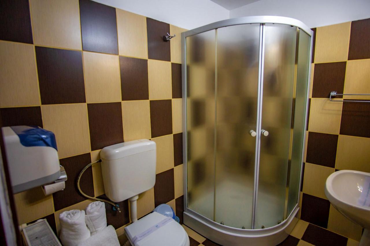Cameră dublă standard