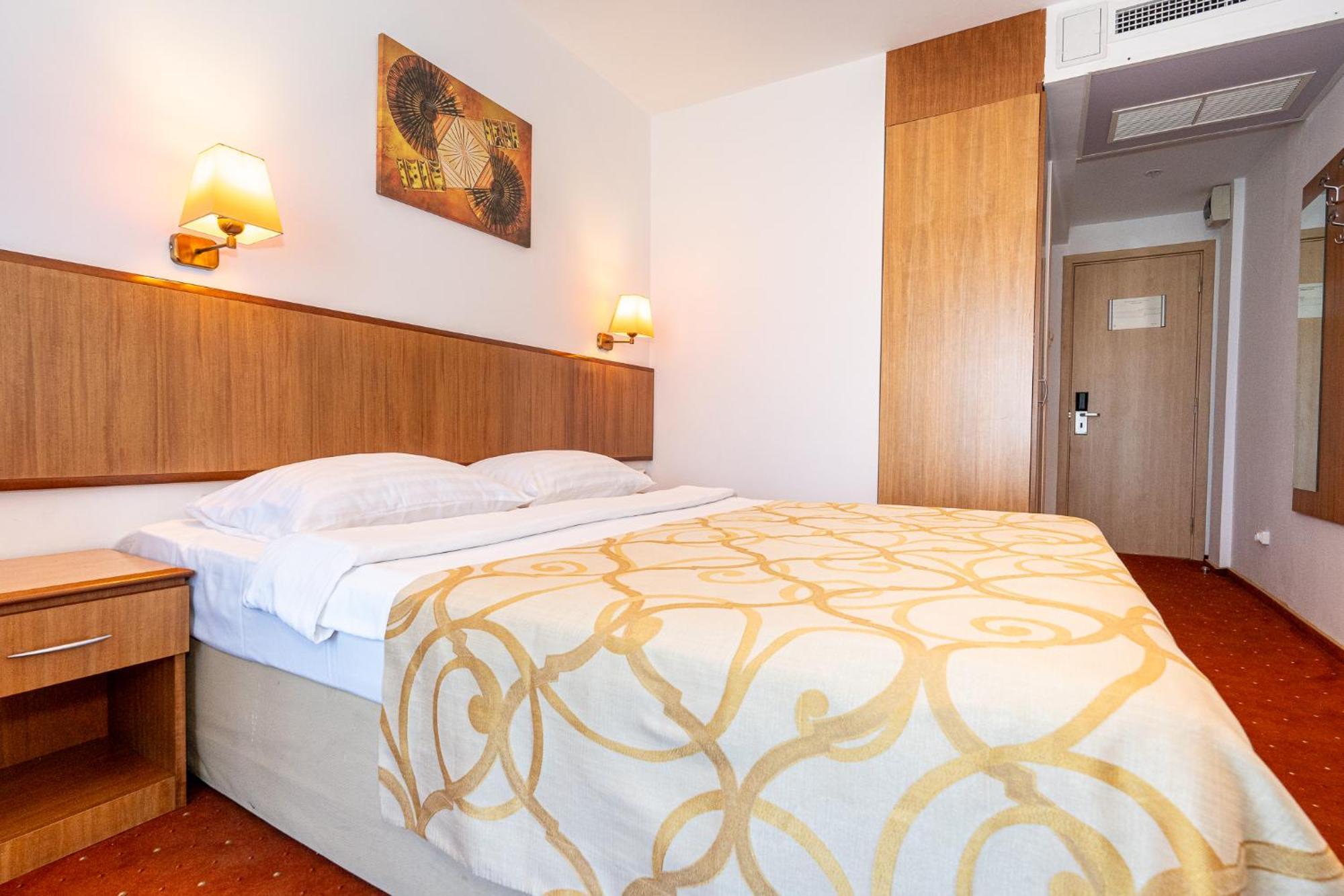Cameră dublă Hotel Cleopatra