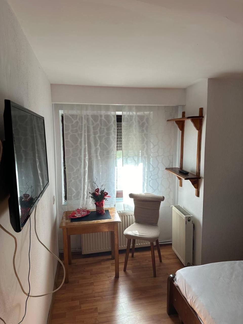 Cameră dublă cu balcon
