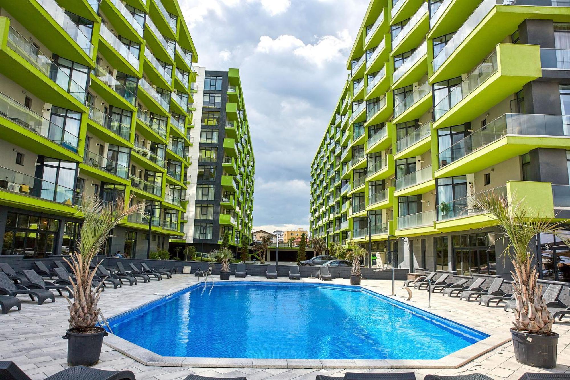 Apartament cu 1 dormitor cu vedere la mare şi balcon