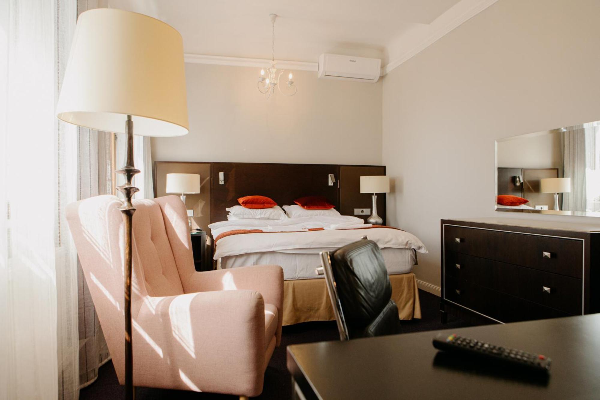 Deluxe Triple Room