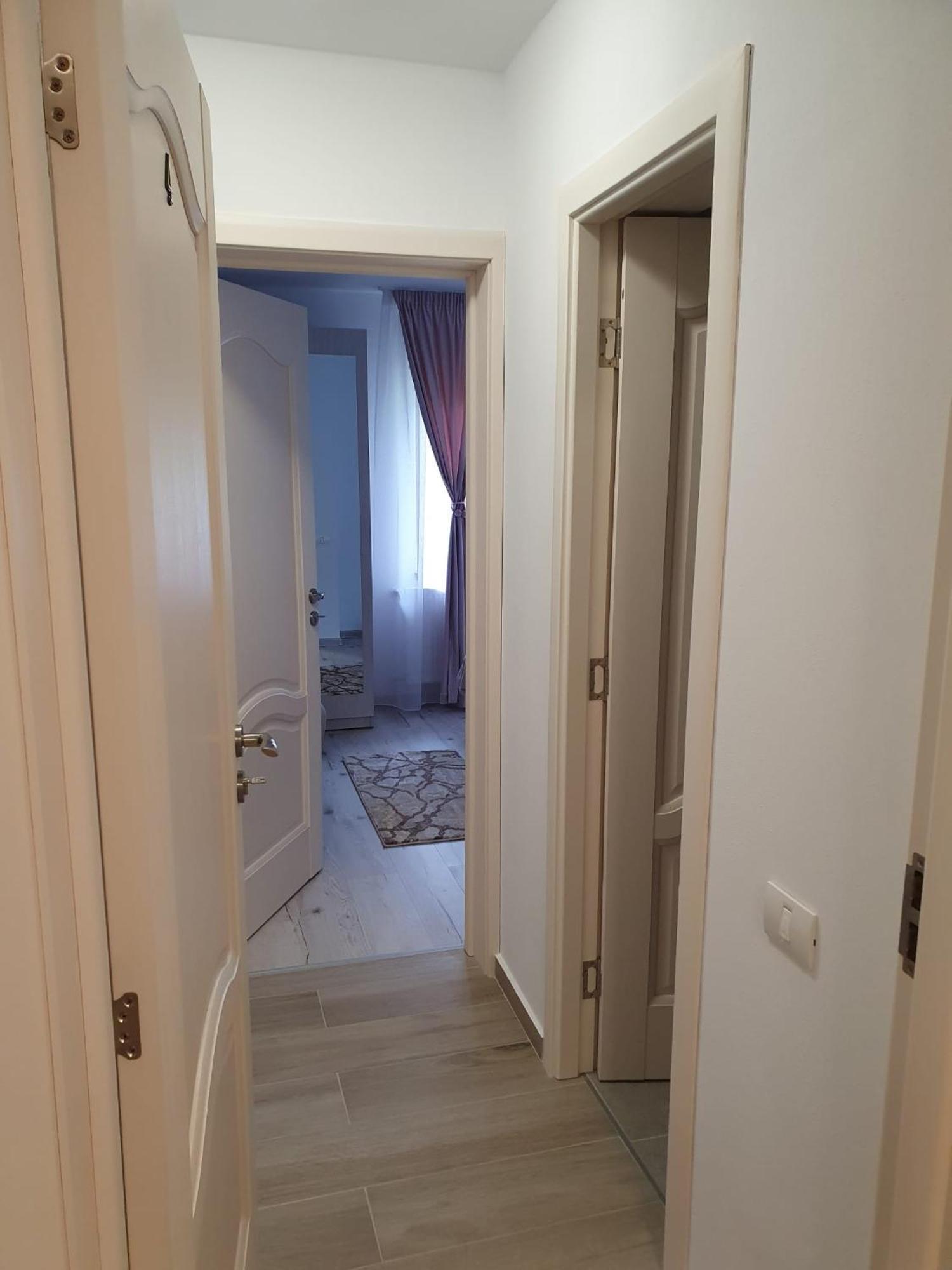 Cameră de familie cu baie