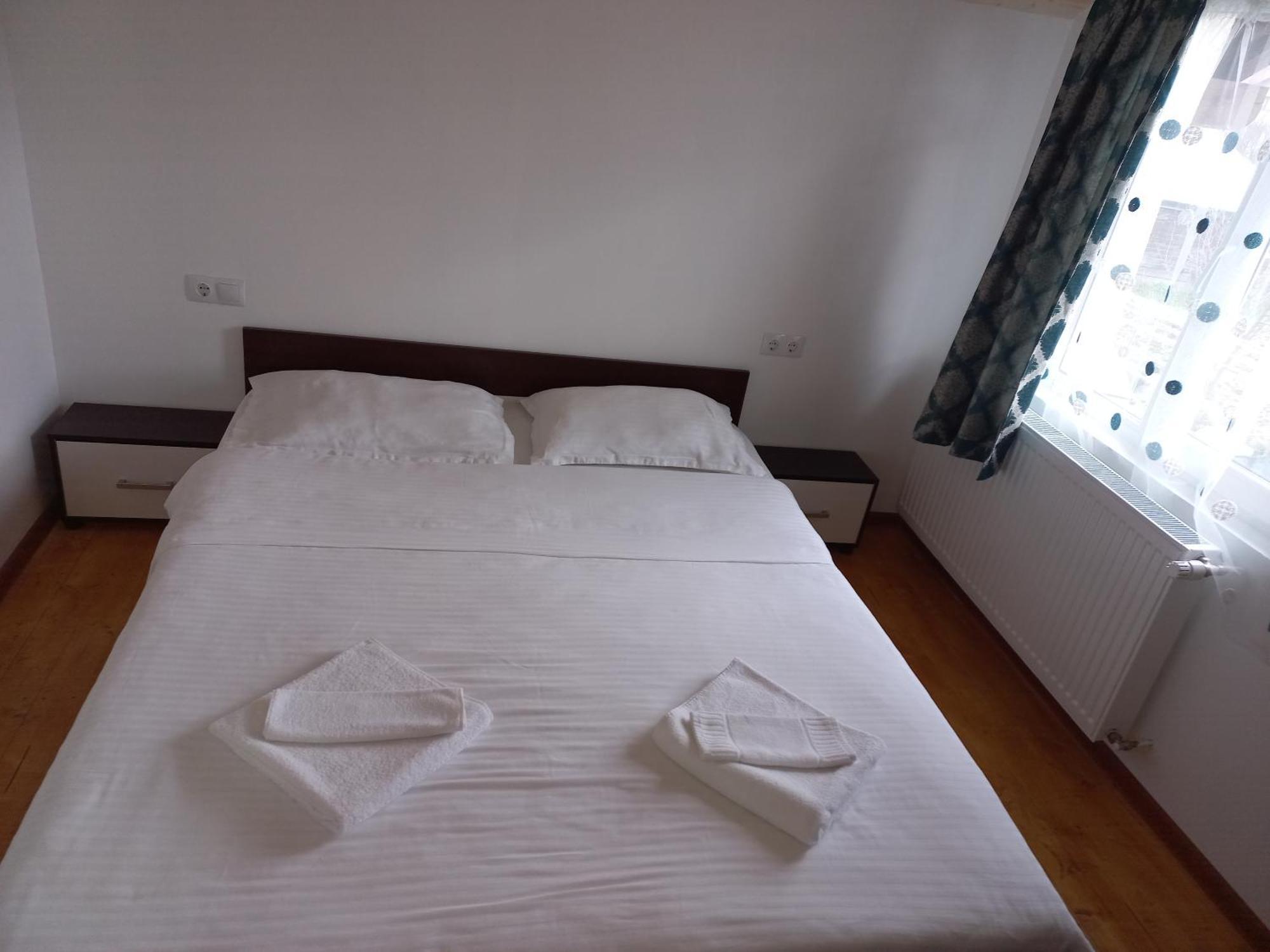 Cameră dublă sau twin cu vedere la grădină