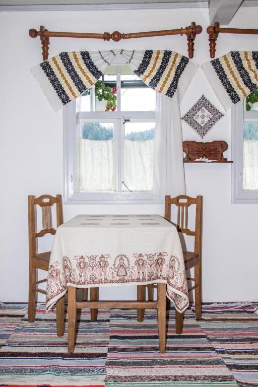 Cameră twin standard