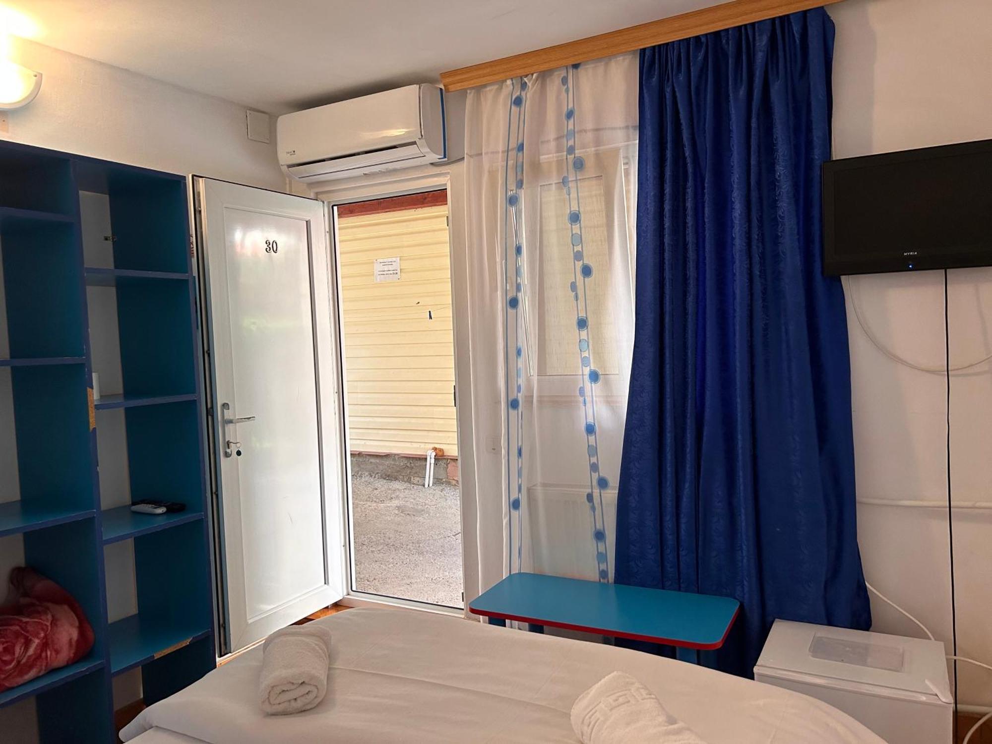 Economy Double Room,1609331851:JPEG