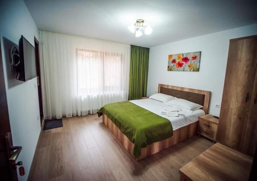 Cameră dublă