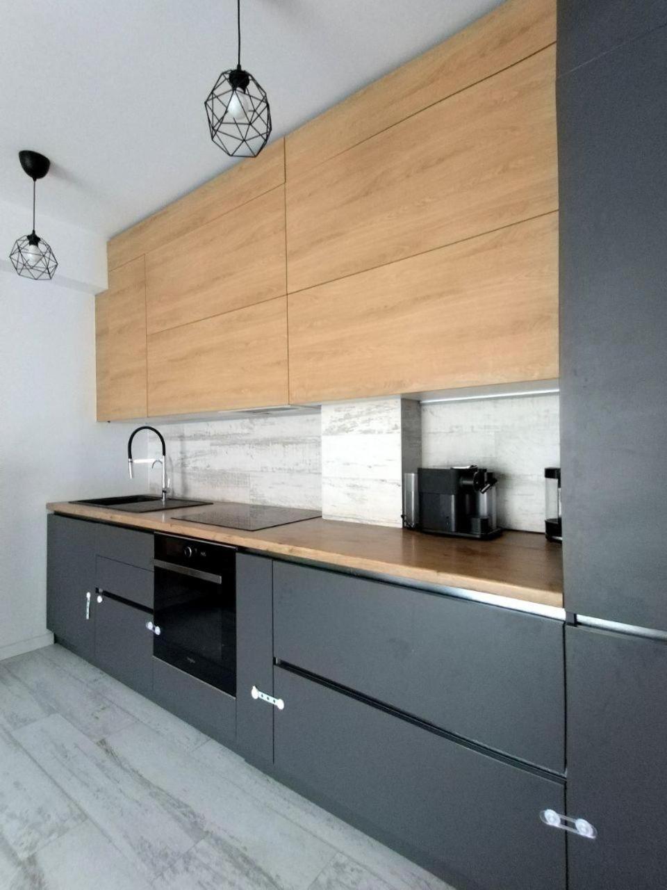 Apartament cu vedere la lac