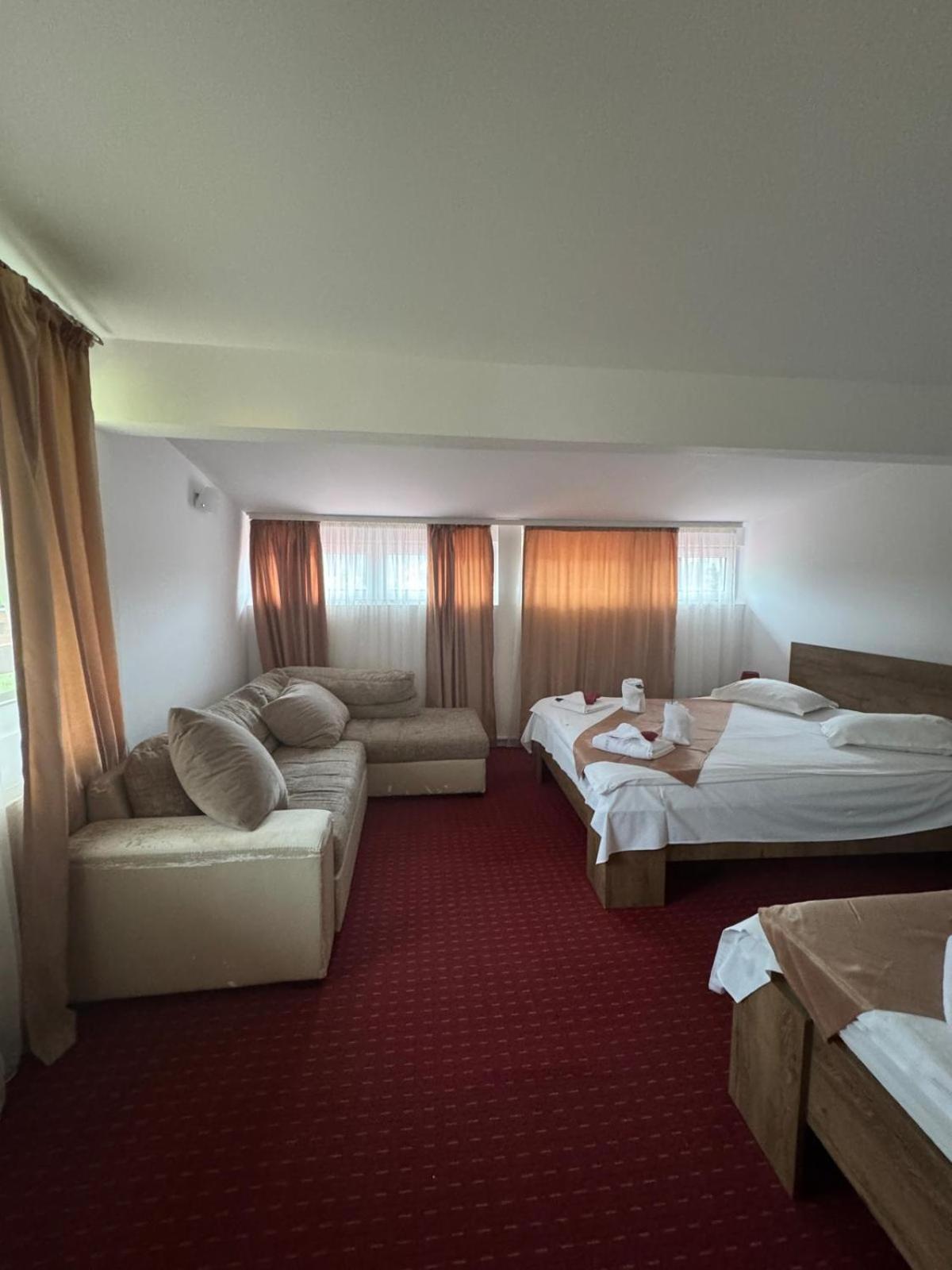 Apartament cu vedere la munte