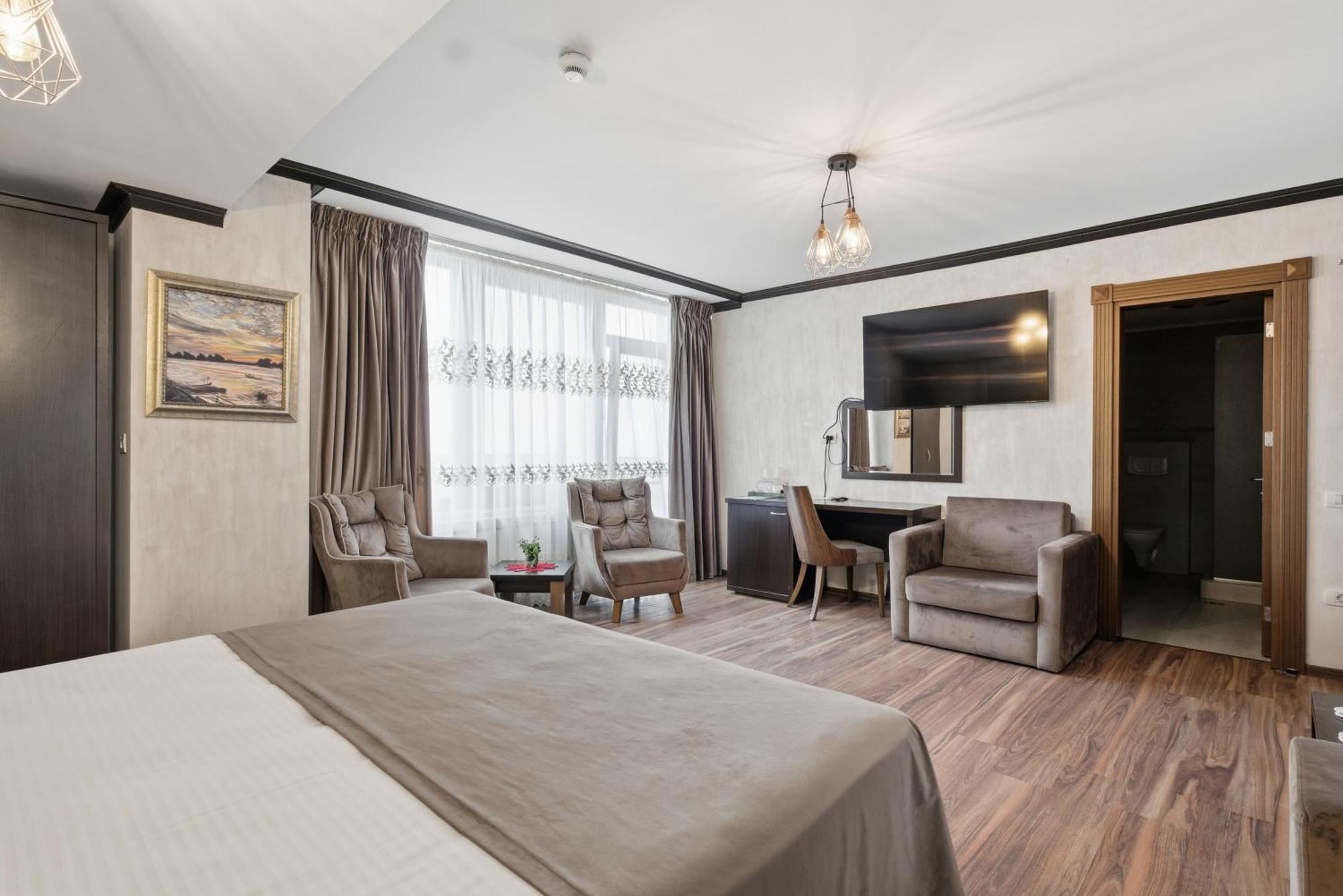 Standard Double Room,1742798049:JPEG