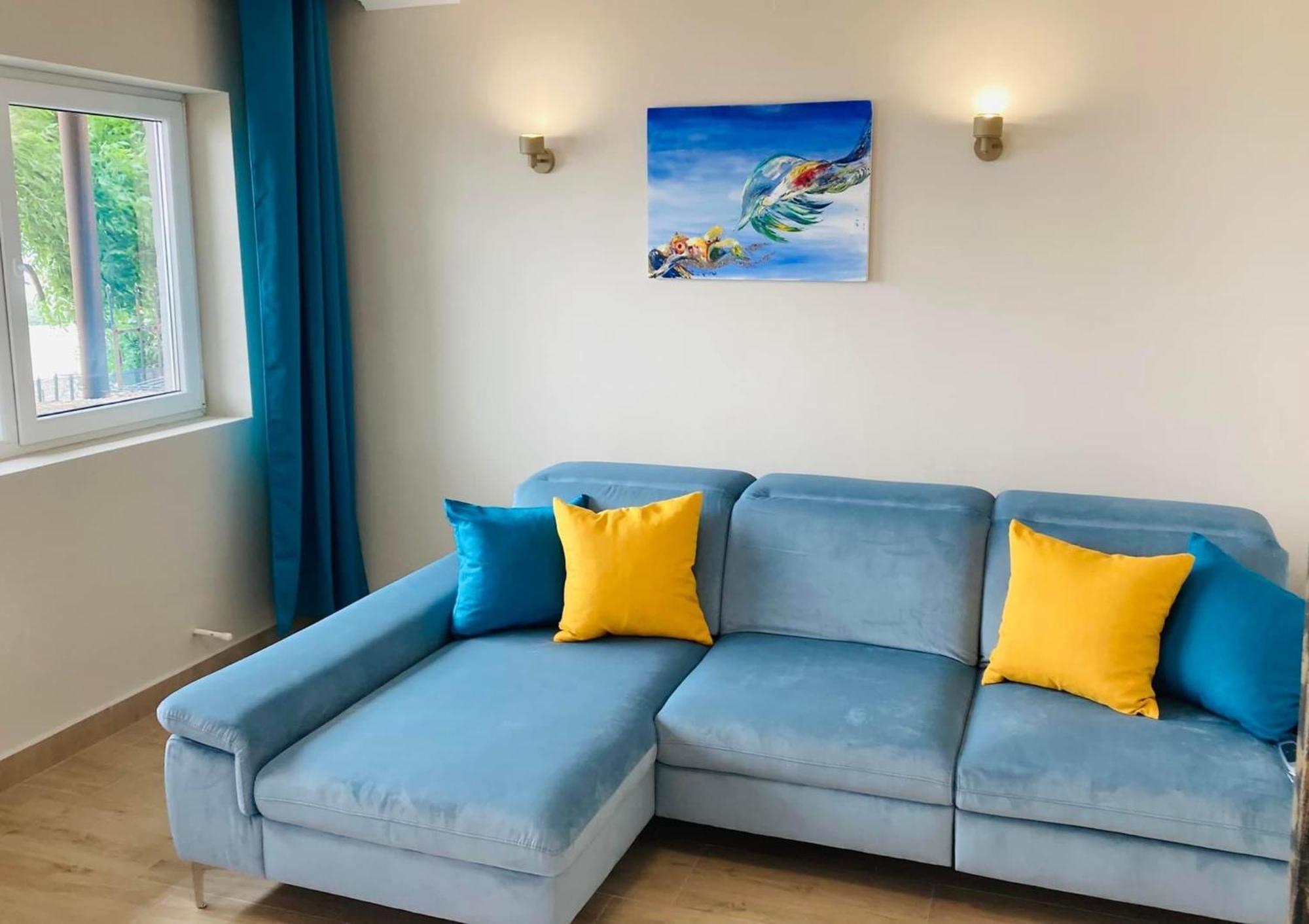 Apartament cu 1 dormitor cu vedere la mare şi terasă