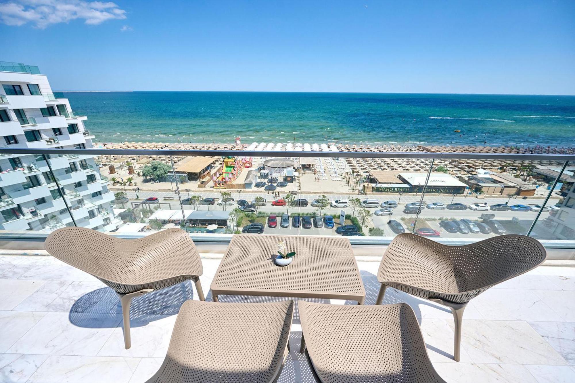 Apartament panoramic cu vedere la mare