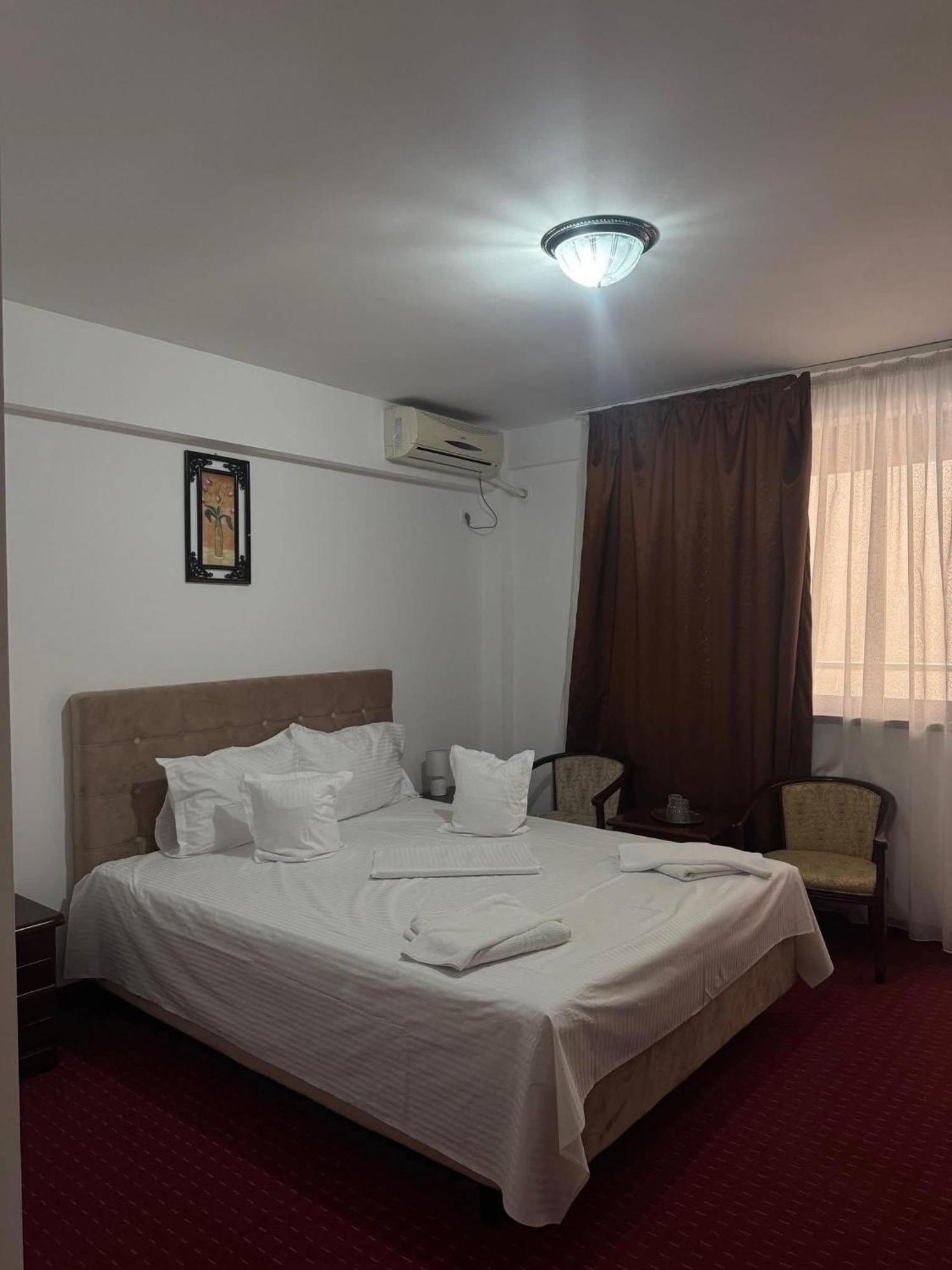 Cameră dublă cu balcon