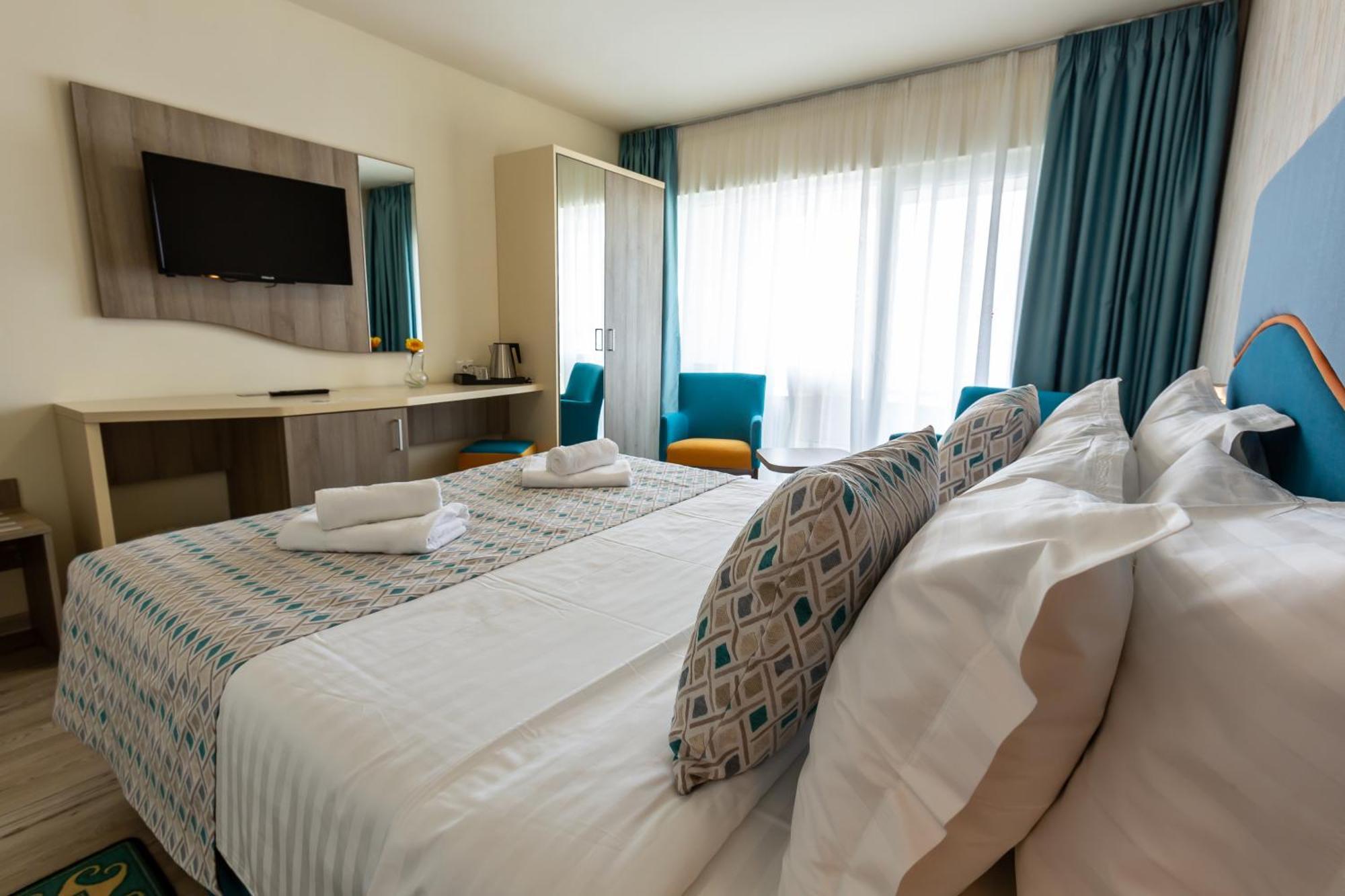 Double Room Side Sea View