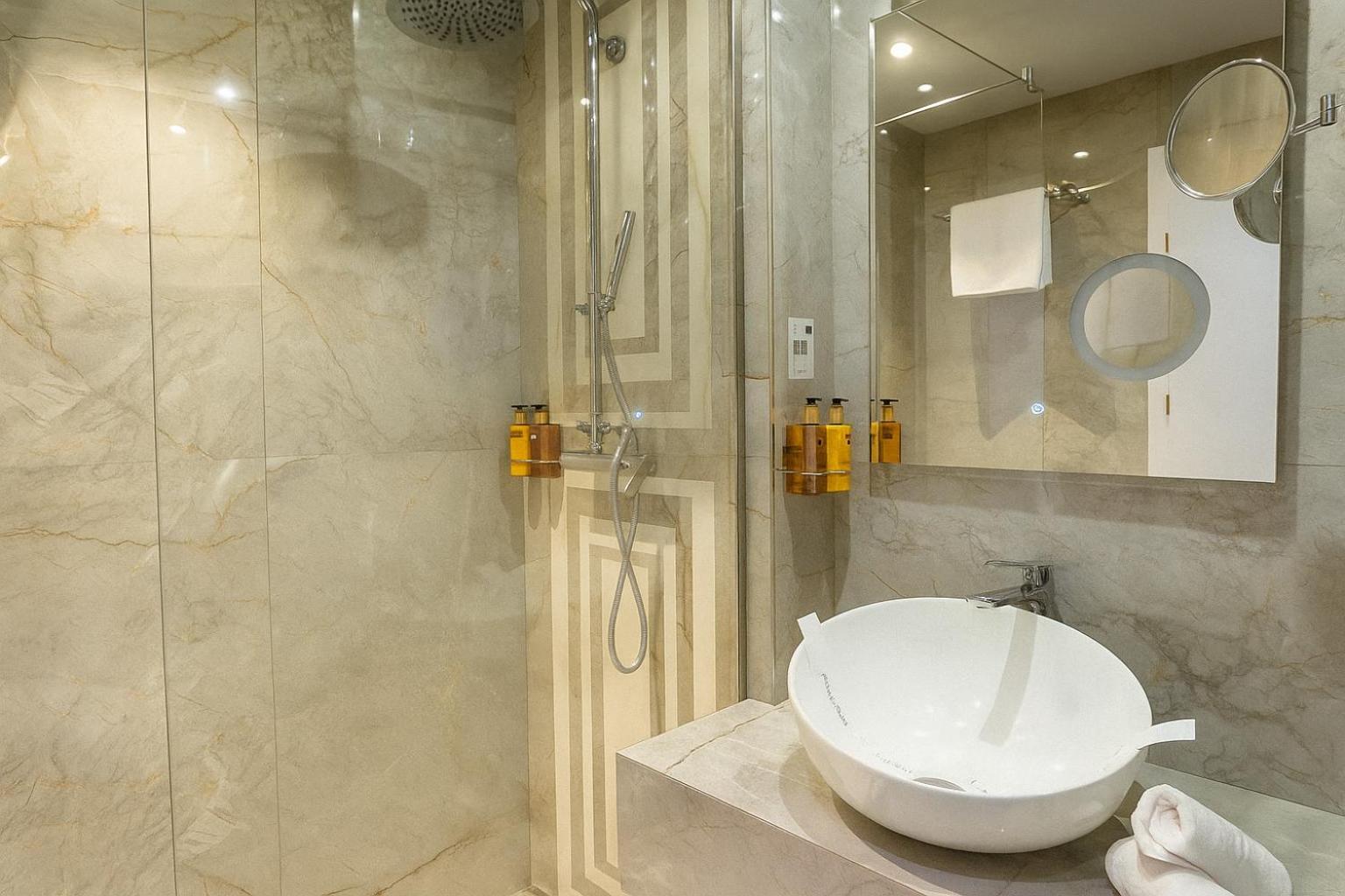 All Inclusive Deluxe Double Room includes 30' VIP Jacuzzi,1774466224:JPEG