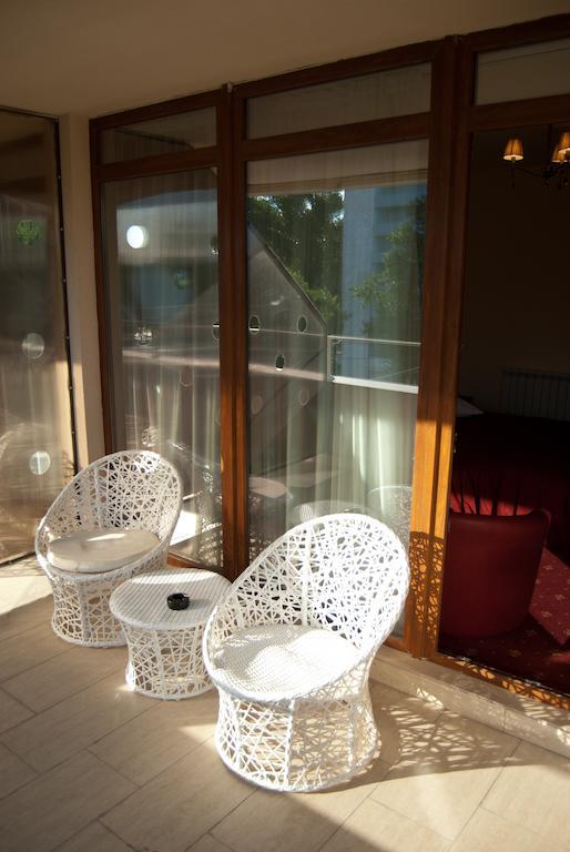 Double Room with Balcony and Promenade View,663476358:JPEG