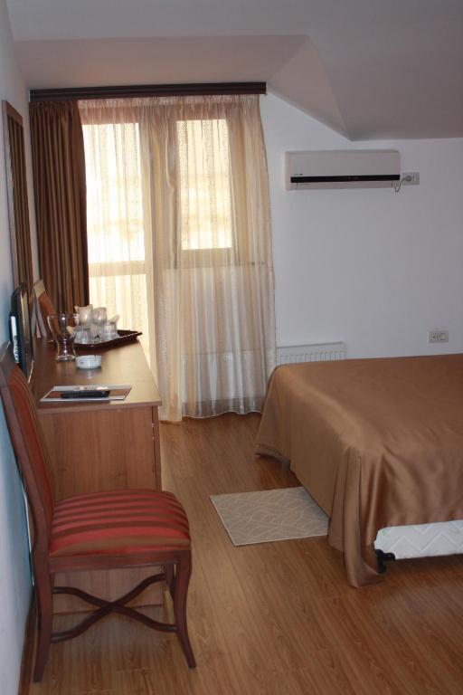 Suită cu 2 dormitoare în hotel