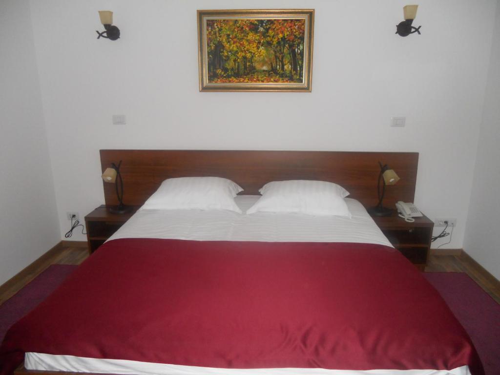 Suită cu balcon - clădirea A