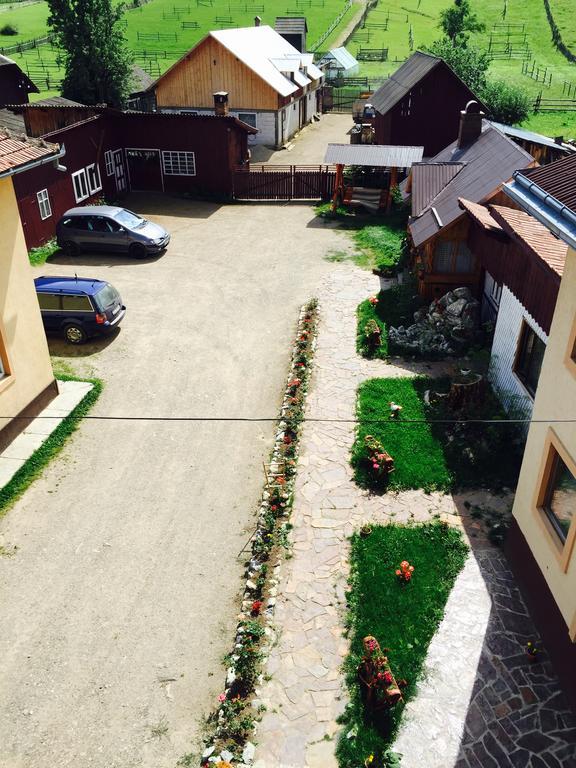 Cameră dublă standard cu baie comună