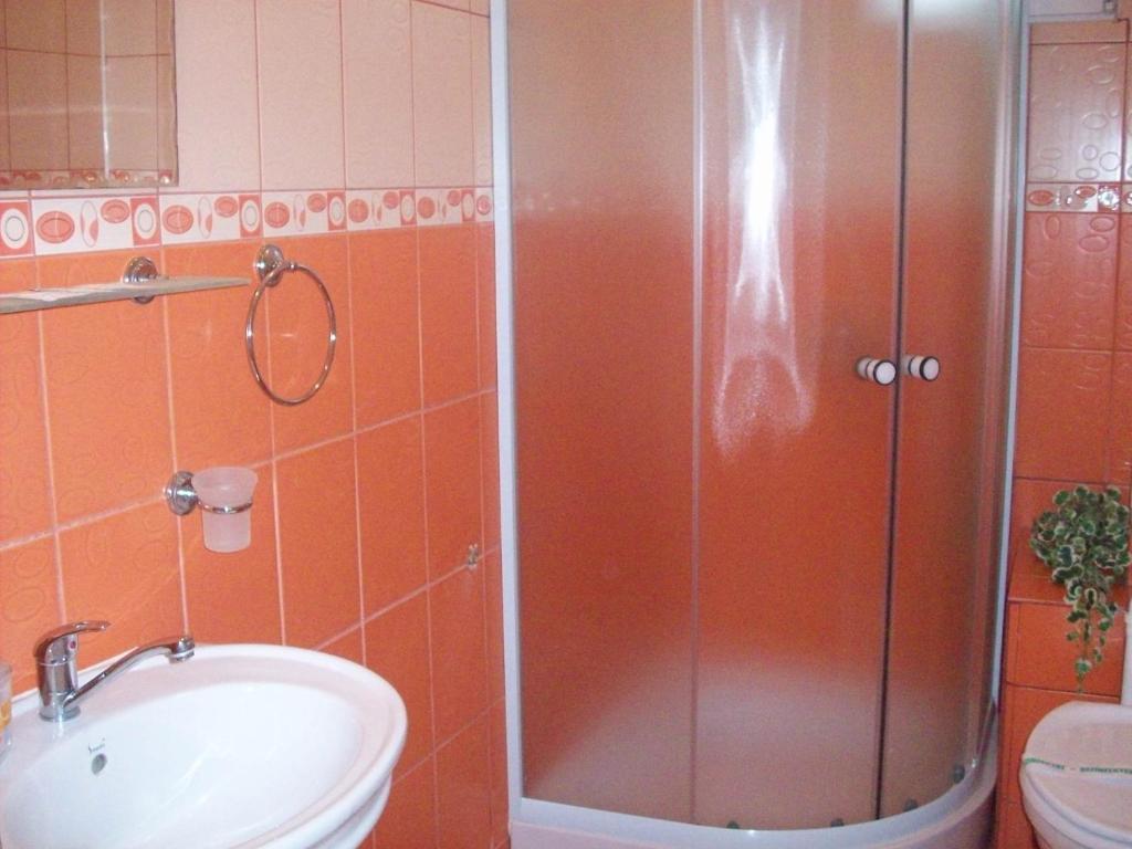 Cameră triplă