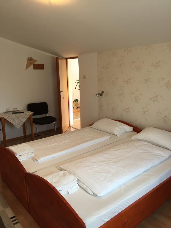 Twin Room,323564899:JPEG