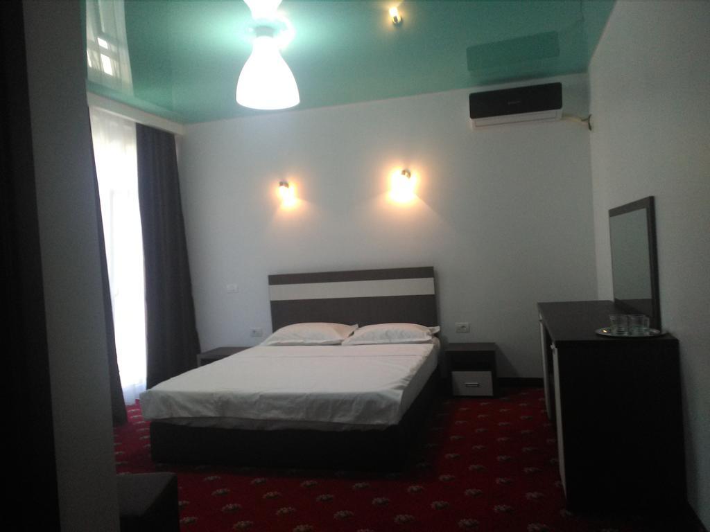 Cameră Deluxe cu 2 paturi queen-size