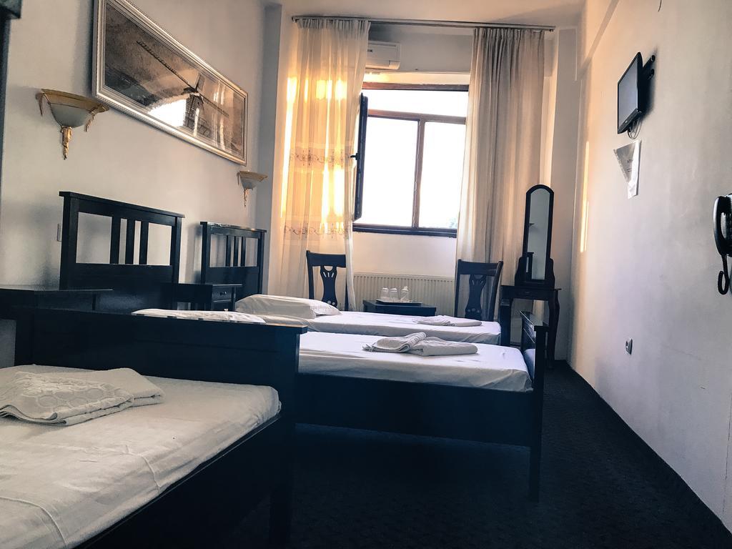 Zweibettzimmer