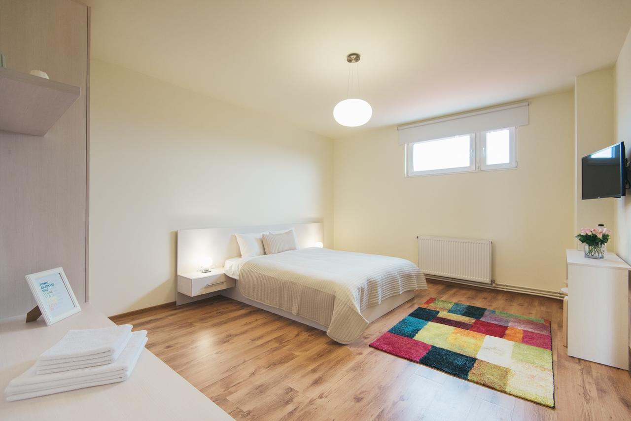 Studio Apartment,639771726:JPEG